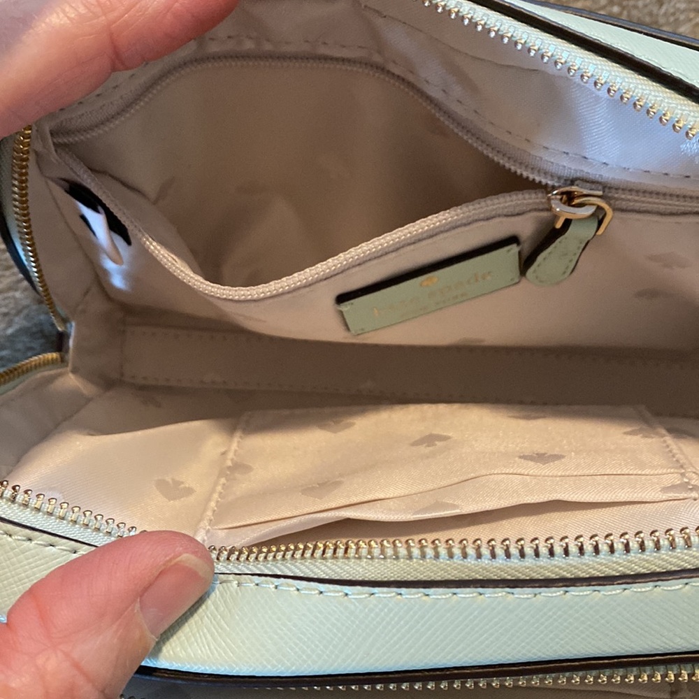 kate spade ♠️ Refined Grain Leather Mint Green crossbody - Picture 10 of 14